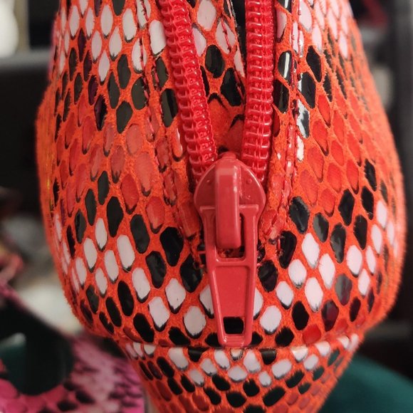 Pink Party - Picture 3 of 4